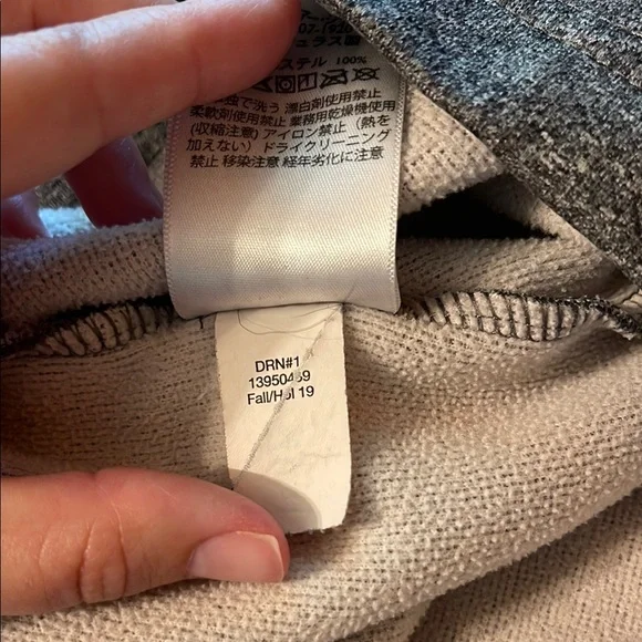 Eddie Bauer Charcoal Gray Quarter-Zip First Ascent Men’s S - Picture 12 of 12